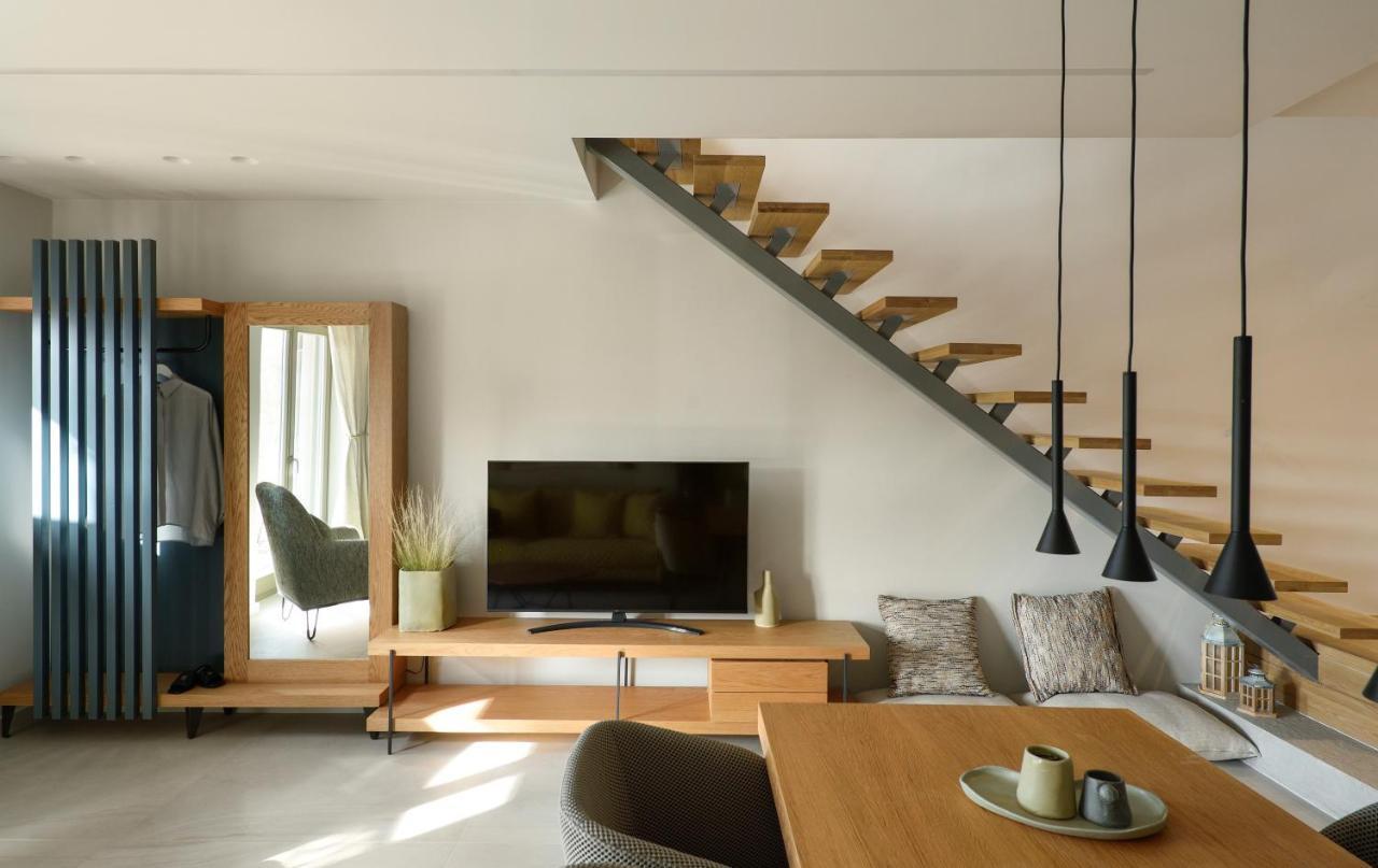 Kale Alti Residences Myrina Esterno foto